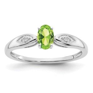 14k White Gold Peridot August Birthstone and Diamond Ladies Ring (Size 7)